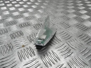 BMW 6959147 1 (F20) 2015 Antenne