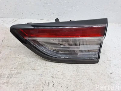 Ford LV4B13A602 Kuga III 2020 Lampy tylne z prawej - Zdjęcie 1