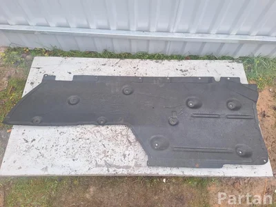 BMW 3 kabriolet (E93) 2011 Osłona dolna silnika - Obraz 1