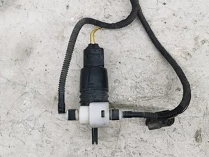 BMW 7388349 2 Gran Tourer (F46) 2018 Pompe lave-glace