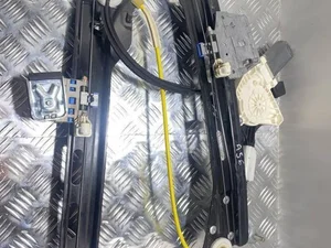 Mercedes-Benz 918241102, 918239101, 961891-103 / 918241102, 918239101, 961891103 CLS (C218) 2014 Lève-vitre Left Front