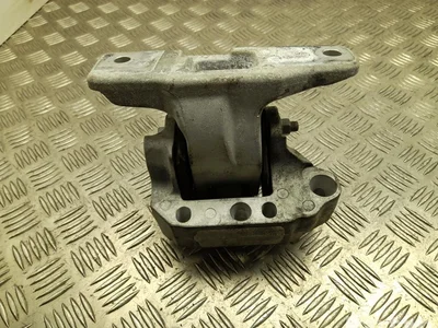 Toyota RAV 4 V 2022 Support moteur - Image 1