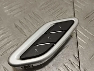 Maserati E0201222 GHIBLI (M157) 2015 Interrupteur à mémoire pour le réglage du siège - Image 1