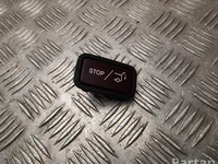 Mercedes-Benz A 206 820 10 01 / A2068201001 C-Class estate (S206) 2022 Bouton du coffre à bagages