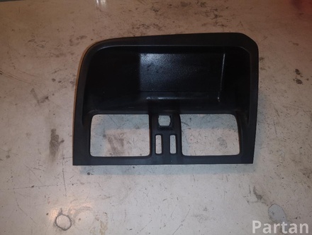 VOLVO 1284827 XC60 2010 Cover centre console, rear