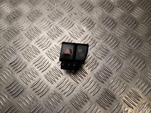 Toyota 75F219 PRIUS PLUS (_W4_) 2014 Éclairage d'urgence / interrupteur de danger