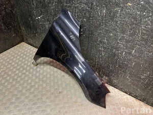 Volvo XC60 2011 Крыло правой сторонe