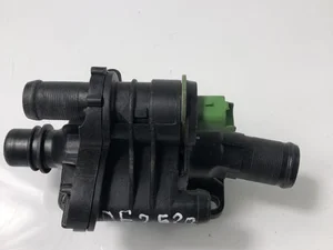 Peugeot 9647767180 307 (3A/C) 2003 Boîtier du thermostat