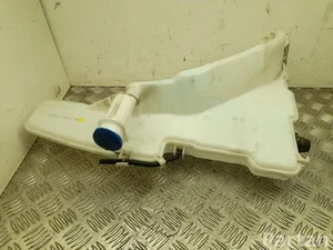 Land Rover K8D2-17B613-BC / K8D217B613BC Range Rover Evoque II L551 2023 Réservoir d'eau de nettoyage