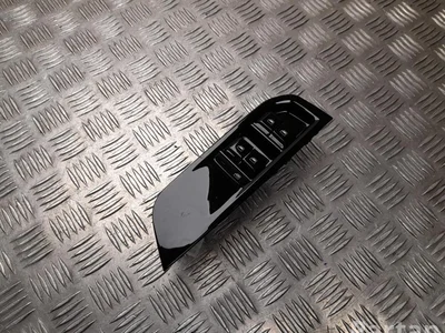 MG 11129171 MG4 Trophy 2024 Bouton de lève-vitre Right Front - Image 1