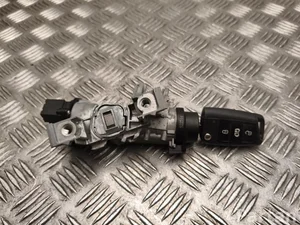 Volkswagen 7C0 959 752 C, 1K0 905 851 / 7C0959752C, 1K0905851 MULTIVAN VI (SGF, SGM, SGN) 2020 cylindre de serrure pour allumage