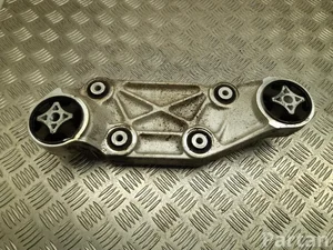 Tesla MODEL S 2014 Motorhalter