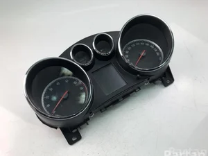 Opel 13374895 ASTRA J 2012 Tableau de bord