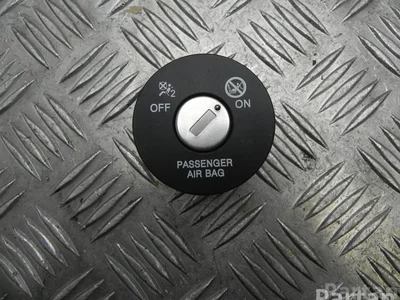 Hyundai 20200505 KONA 2020 Interrupteur de désactivation de l'airbag passager - Image 1