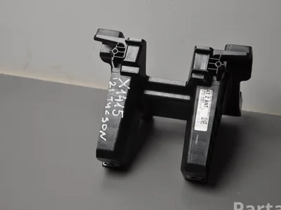 Hyundai 84635N7010 Tucson (NX4) 2021 Support / montage - Image 1