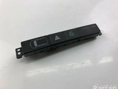 Mitsubishi  8002B409A / 8002B409A OUTLANDER III (GG_W, GF_W, ZJ) 2012 Unités de contrôle - Image 1