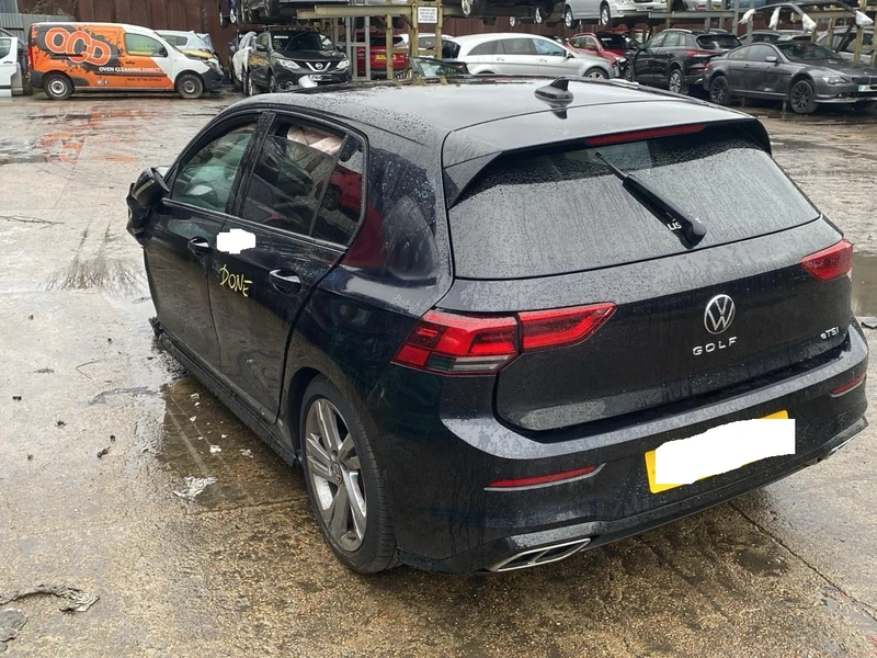 K175 Golf 8 2021 1.5 DFYA + UUF - Photo 3