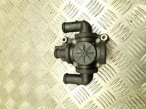 Audi 4KE963375K Q8 e-tron 2021 Pompe à eau supplémentaire