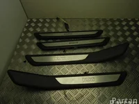 BMW 7181011 7 (F01, F02, F03, F04) 2012 Bordure de seuil de porte