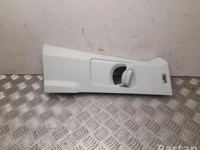 Volkswagen 2K7 867 244 F / 2K7867244F Caddy V 2020 Tapisserie voiture right side - Image 1