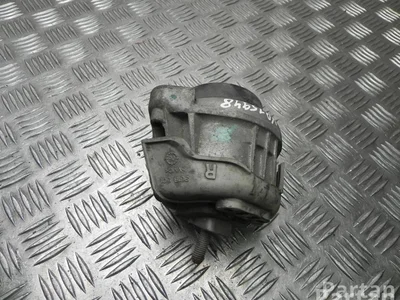 BMW 6773744 3 (E90) 2010 Support moteur - Image 1
