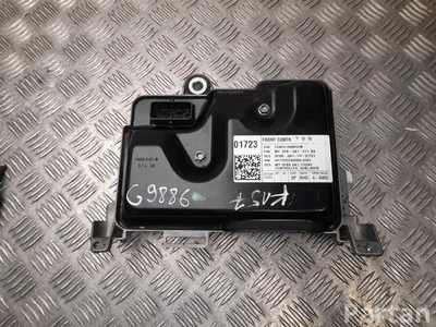 Tesla P1866750-32-D, 1999613-01-A / P186675032D, 199961301A Model Y 2025 Central electronic control unit for comfort system - Image 1