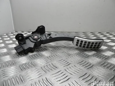 Mitsubishi MN101544 LANCER VIII (CY_A, CZ_A) 2010 Pédale d'accélérateur - Image 1