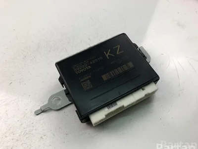 Toyota 89222-42010 / 8922242010 RAV 4 V 2020 Unités de contrôle - Image 1