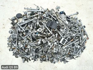 Audi Q5 (FY) 2018 śruba zestaw