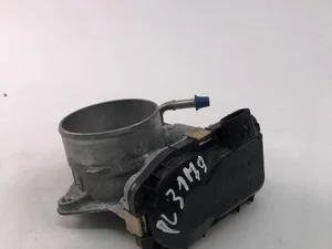 Toyota 22030-25020 / 2203025020 RAV 4 V 2021 Mariposa de aire