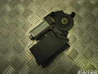 Audi 8E1 959 802 E / 8E1959802E A4 (8E2, B6) 2003 Moteur de lève-vitre