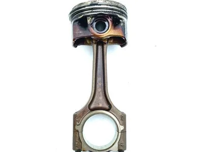 Audi Q5 (FY) 2018 Tłok - Zdjęcie 1