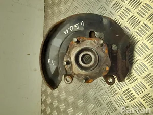 Nissan X-TRAIL (T32_) 2017 Obudowa łożyska koła z przodu z lewej