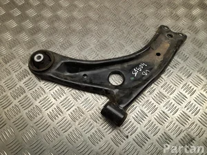 Toyota AYGO X (_B7_) 2025 Vorderseite Querlenker unten vorne links