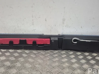 Mercedes-Benz A2546903700 GLC X254 2024 Slenksčio apdaila vidinė galinis - Paveiksliukas 1