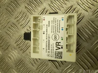 Mercedes-Benz A2059004121, A2059010107, A2229025311 C-CLASS T-Model (S205) 2015 Türsteuergerät vorne rechts