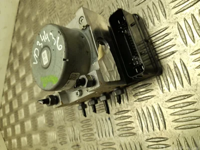 Ford KG9C-2B373-BE / KG9C2B373BE MONDEO V Turnier 2021 Unité de commande hydraulique ABS - Image 1