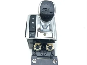 Mercedes-Benz A2315420026, SN120808 SL (R231) 2013 Bouton de levier de vitesse