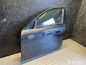 BMW 5 G60 2024 Durys kairė priekis