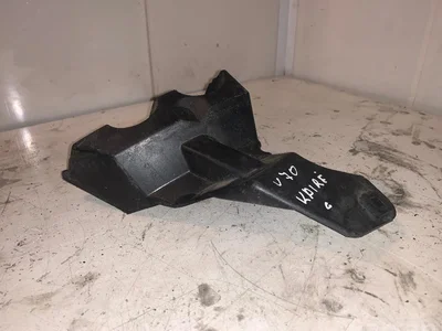 Volvo 08693384 V70 II (SW) 2005 Support pour pare-chocs - Image 1