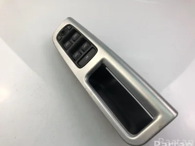 Volvo Y2354 V50 (MW) 2010 Bouton de lève-vitre - Image 1