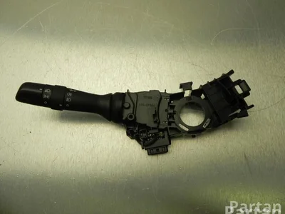 Toyota 60250 17F711 / 6025017F711 LAND CRUISER (_J15_) 2016 Levier /interrupteur de lumière courte longue - Image 1