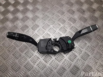 XPeng 8220001EF1 P7 2025 Комбинированный переключатель подрулевой - Изображение 1