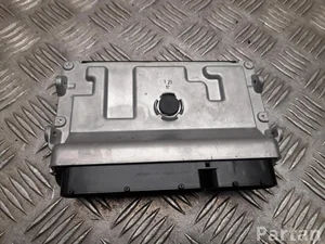 Lexus 89661-5CF40 / 896615CF40 LBX 2025 Unidad de control del motor