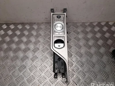 Jaguar 8X23-7E453-GC / 8X237E453GC XF (X250) 2010 Commutateur multiple - Image 1