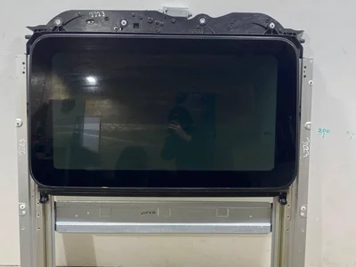 Mercedes-Benz A21878006298, A2188200142 CLS (C218) 2013 Toit ouvrant - Image 1