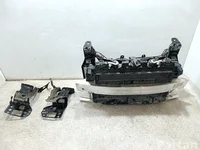 Audi 4KE.807.093, 4KE805851A, 4KE816102A, 4KE121260P, 4KE803504, 4KE121036F, 4KE816727E, 4KE803503 / 4KE807093, 4KE805851A, 4KE816102A, 4KE121260P, 4KE803504, 4KE121036F, 4KE816727E, 4KE803503 Q8 e-tron 2024 Schloßträger