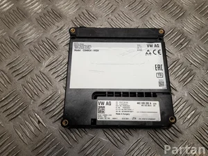Audi 4KE 035 282 A, 4KE 035 282 B / 4KE035282A, 4KE035282B Q8 e-tron 2021 Valdymo blokas 'Bluetooth'