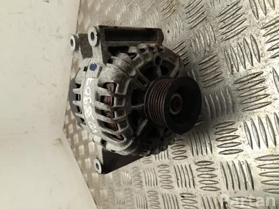 Opel 13512745 ASTRA J 2015 Generatorius - Nuotrauka 1