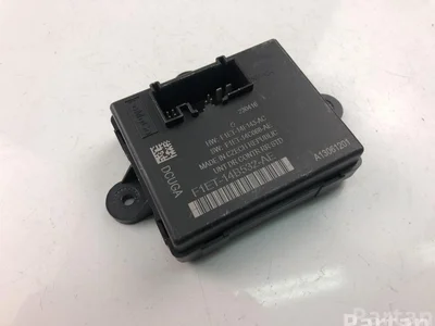 Ford F1ET-14B532-AE / F1ET14B532AE FOCUS III 2015 Valdymo blokai - Nuotrauka 1